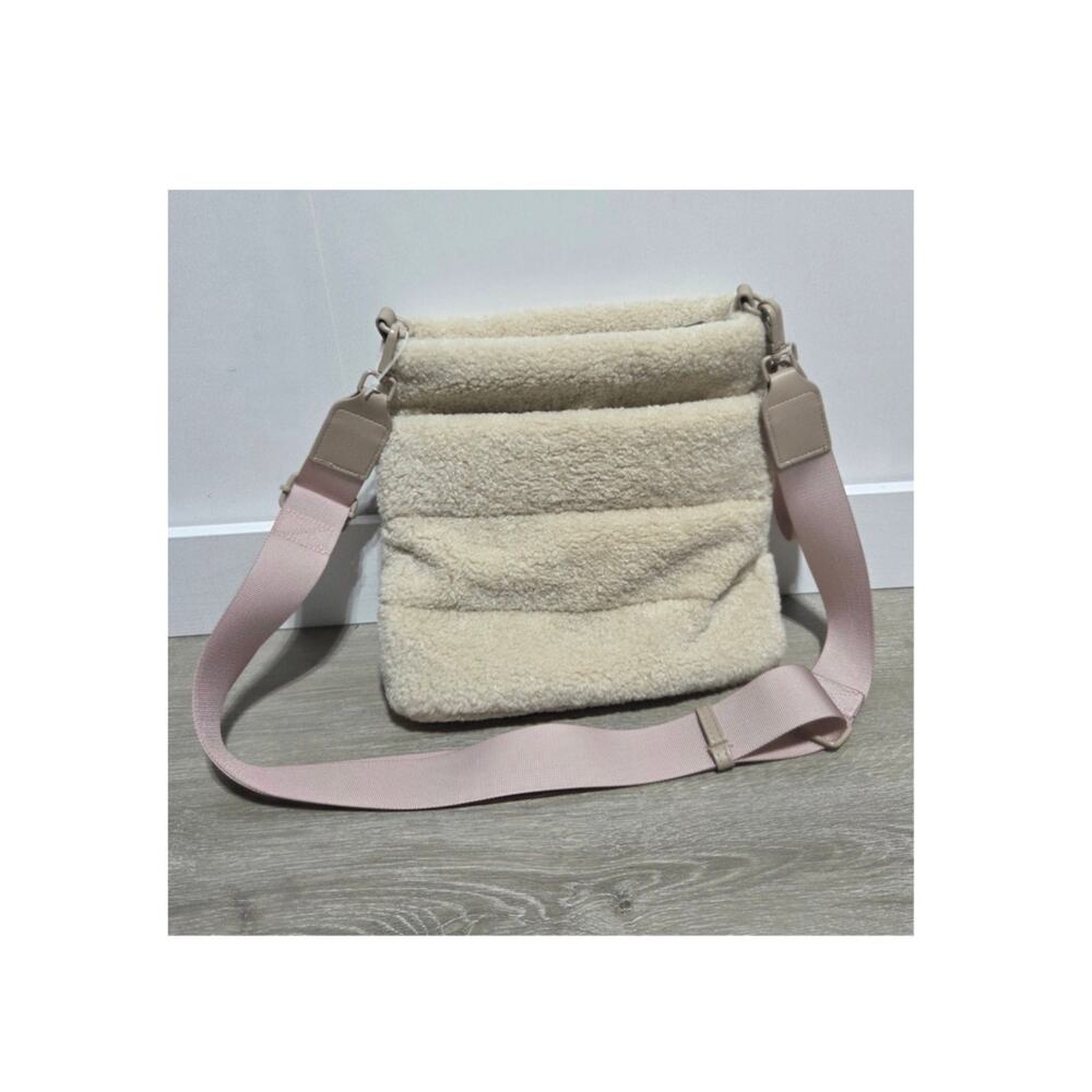 Danskin Ivory Faux Fur Crossbody Purse with Pink Strap NWOT